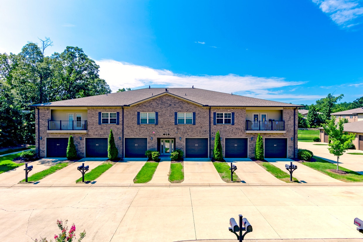 Stonewater Place Apartments Jackson, TN