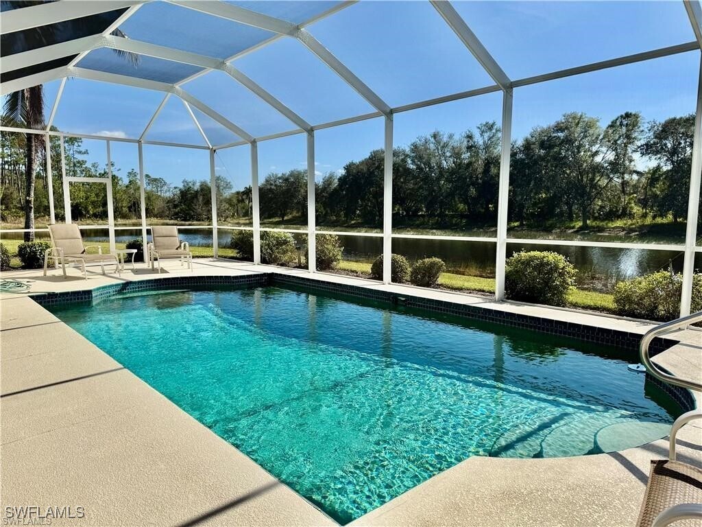 Foto principal - 8722 Brittania Dr