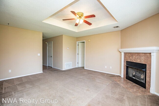 Building Photo - 3 br, 2 bath House - 906 Rachel Avenue