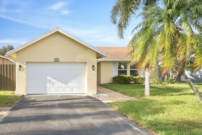 Building Photo - 9506 Burlington Pl