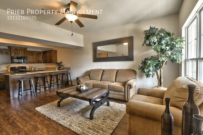 Building Photo - 21686 W 126th Terrace