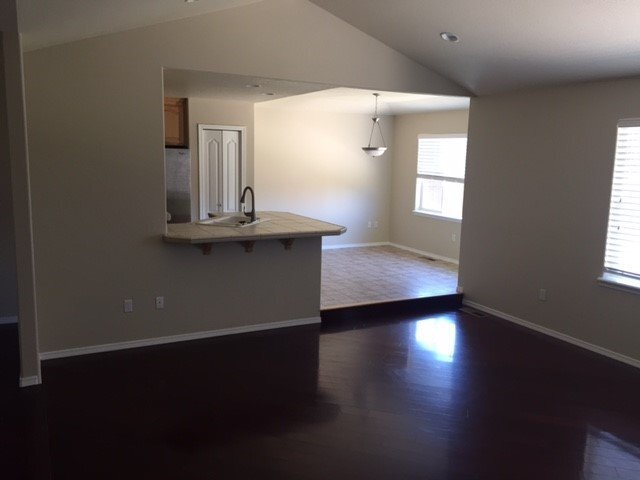 Foto del edificio - 2465 NE 7th Ln