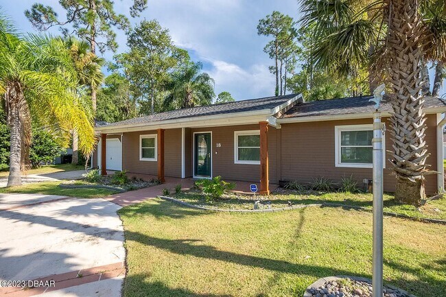 Foto del edificio - 18 Poinciana Ln