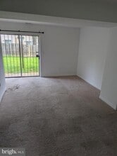 Building Photo - 10728 Castleton Way