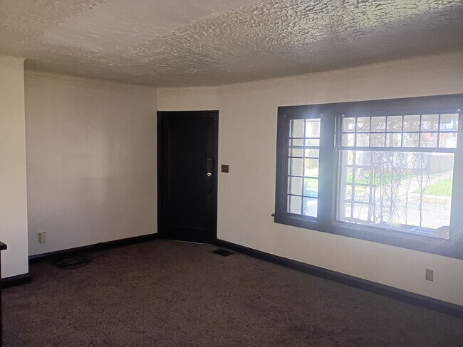 Foto del edificio - 17926 E Park Dr