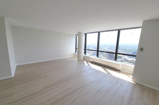 Foto del edificio - 5415 N Sheridan Rd