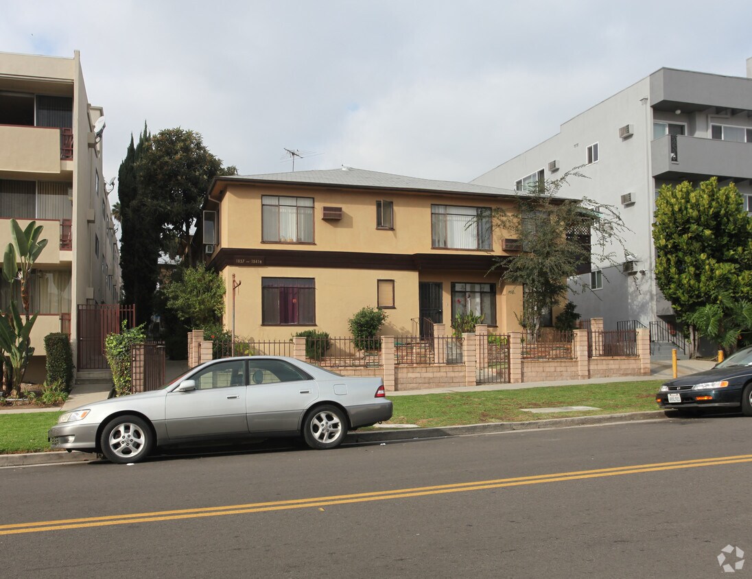 Building Photo - 1837 Winona Blvd
