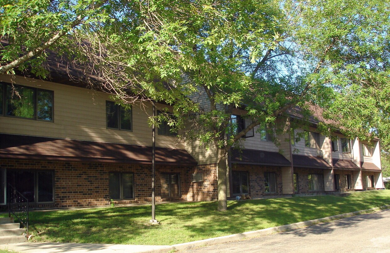 Scotland Green Apartments 1440 9th St Granite Falls, MN