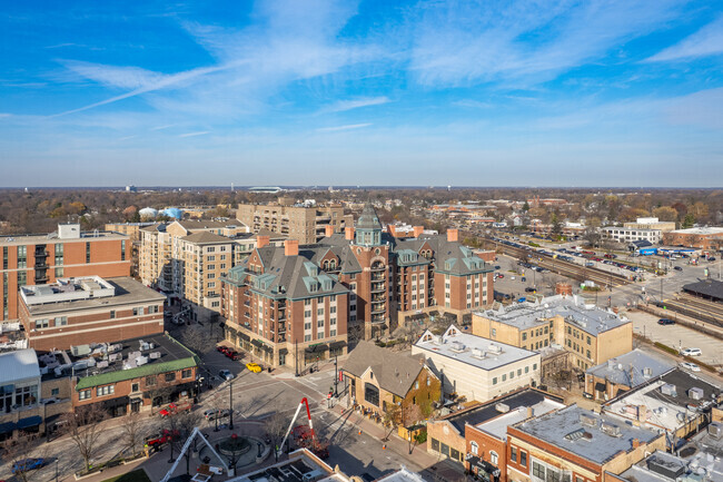 Aerial Photo - Wing Street Condominium