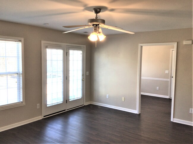 Building Photo - 5035 Walden Ridge Drive