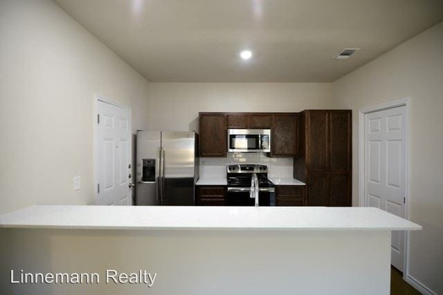 Building Photo - 3 br, 2 bath House - 104 B Lowes Blvd.