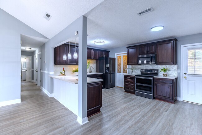 Foto del edificio - 203 Monroe Ave