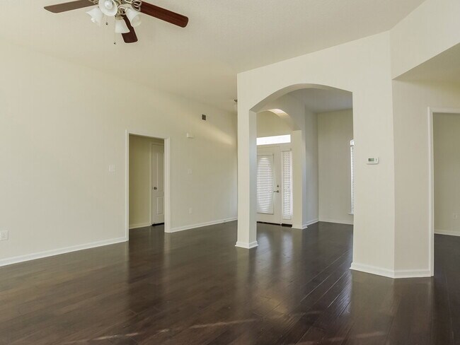 Foto del edificio - 85 Caitlyn Geneva Cove