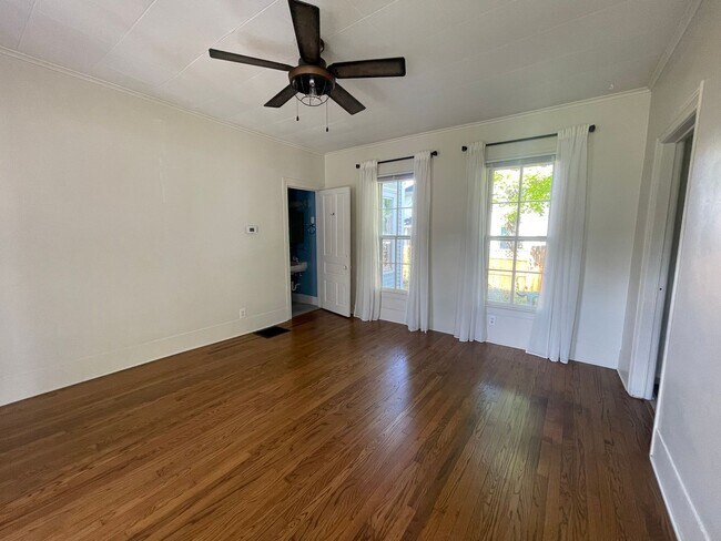 Foto del edificio - One Bedroom Apartment in Mattawan