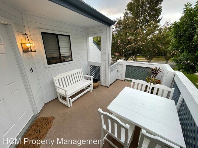 Building Photo - 1 br, 1 bath House - 611 Springbrook N #55