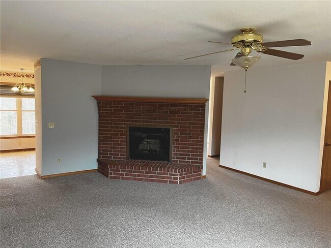 Building Photo - 8661 Stoner Ln