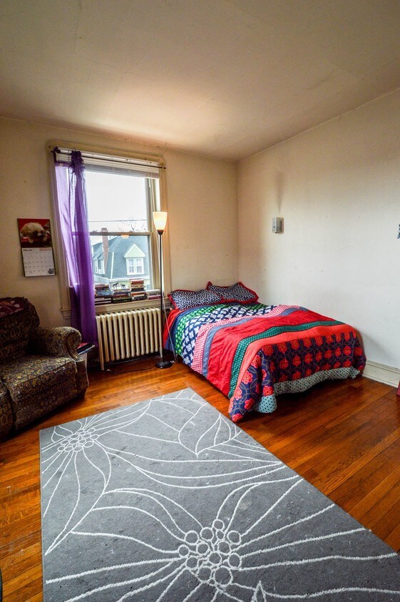 Foto principal - 418 S 44th St