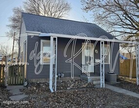 Building Photo - 115 Harwood Ave