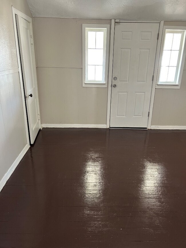 Foto del edificio - 4301 W 47th St