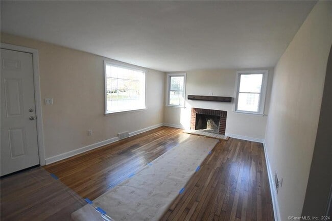 Building Photo - 509 North St