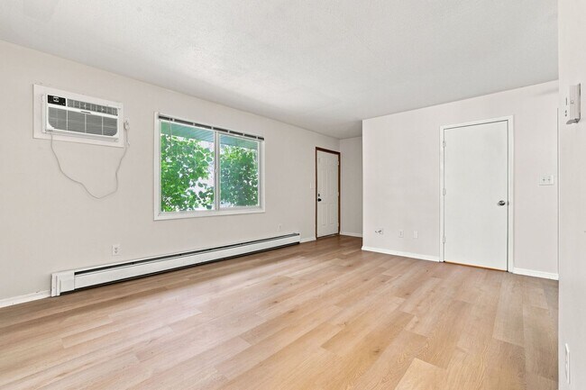 Foto del edificio - 530-530 Laurel St