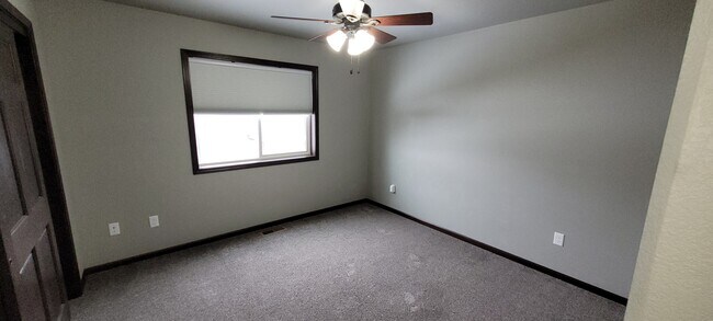 Foto del edificio - 507 Bull Run Dr