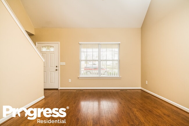 Building Photo - 1549 Bridgecrest Dr