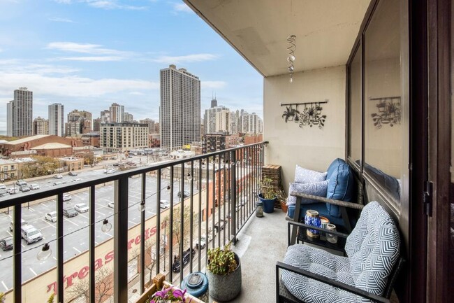 Foto del edificio - 1 bedroom in Chicago IL 60614