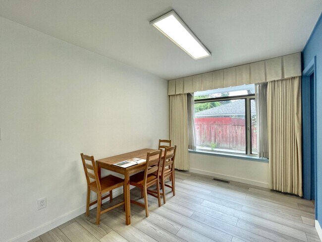 Foto del edificio - Great Home for rent