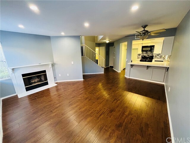 Building Photo - 11628 Valley View Ave