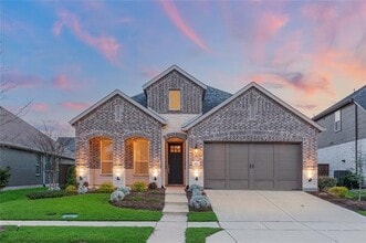 Building Photo - 1829 Leo Dr