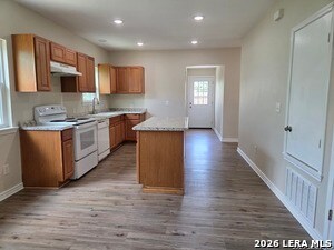 Building Photo - 727 Menefee Blvd