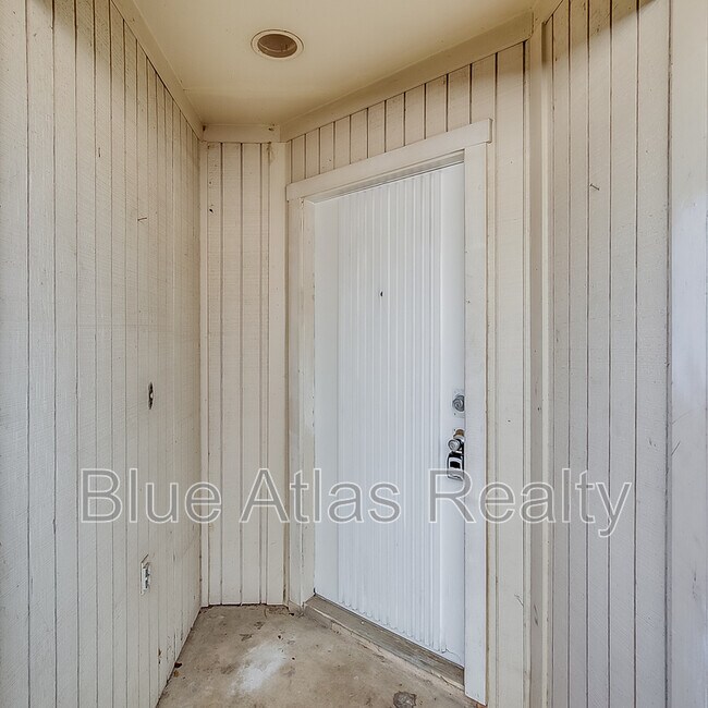 Foto del edificio - 712 Via Miramonte