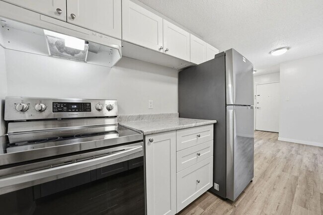Photo du bâtiment - Westwood Apartments