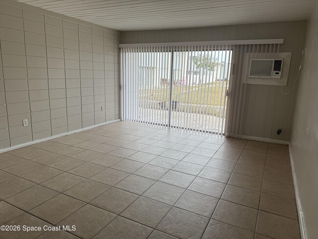 Foto del edificio - 1010 N Fiske Blvd