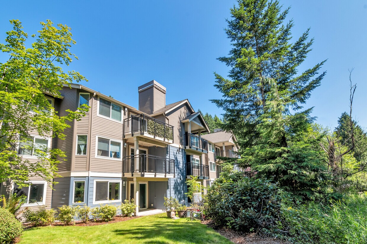 Front of the building. - 19404 Bothell Way NE