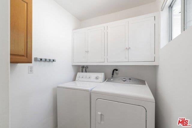 Primary Photo - 4210 Alcove Avenue, Los Angeles, CA 91604 ...