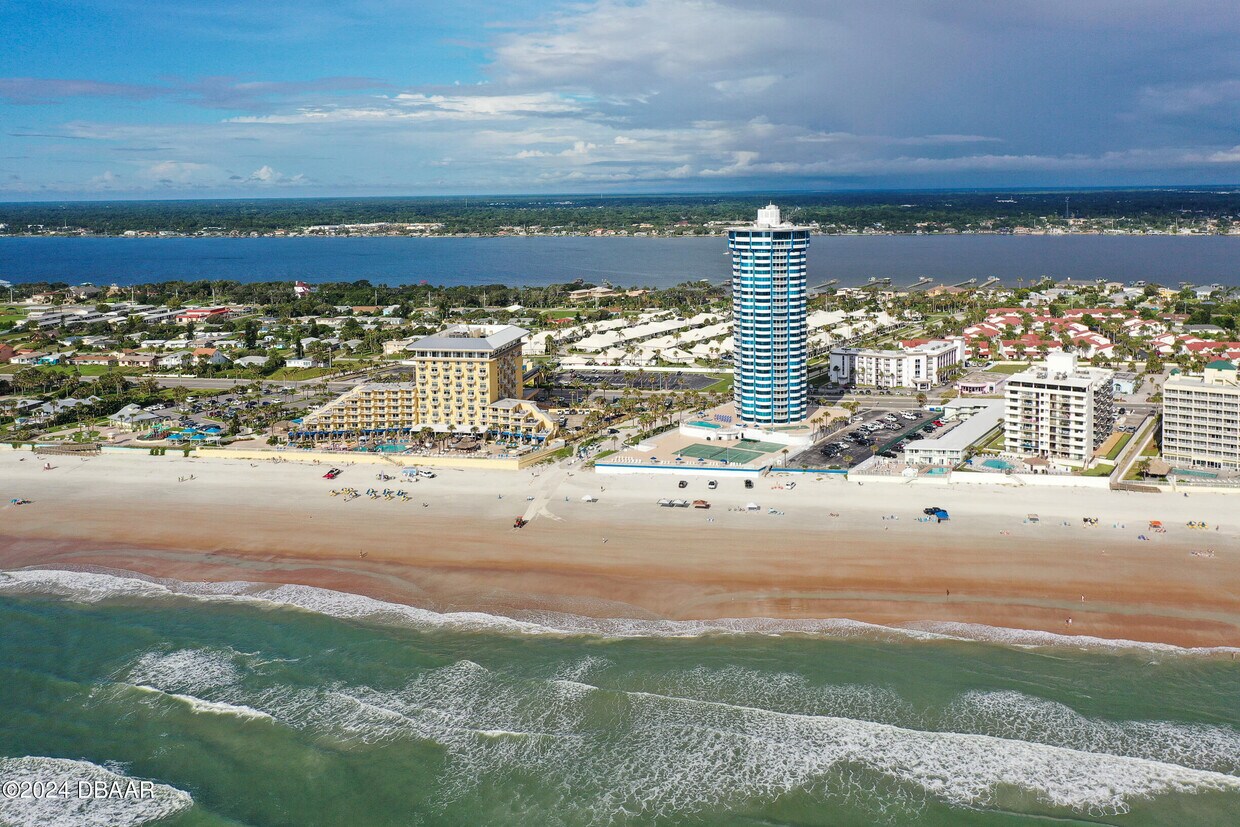 Foto principal - 2625 S Atlantic Ave