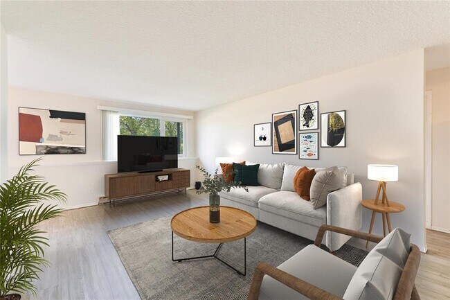 Photo du bâtiment - 325 9 Ave S