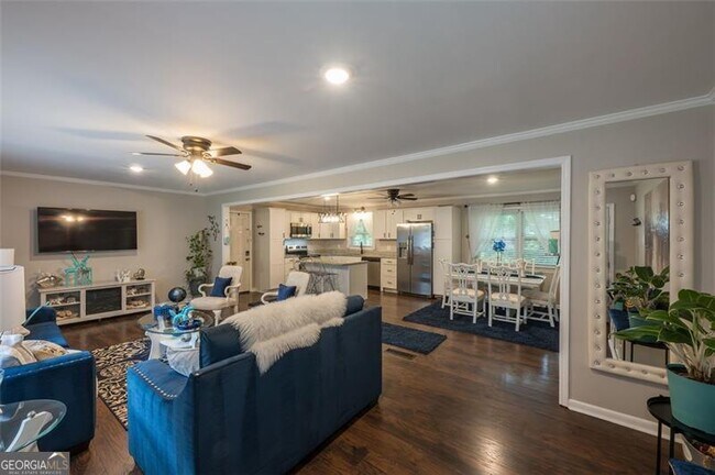 Foto del edificio - 1025 Hilburn Dr SE