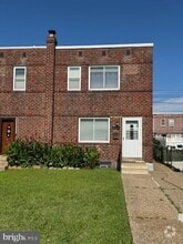 Building Photo - 1516 N 10th St