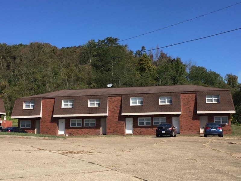 Primary Photo - Tara Townhouses