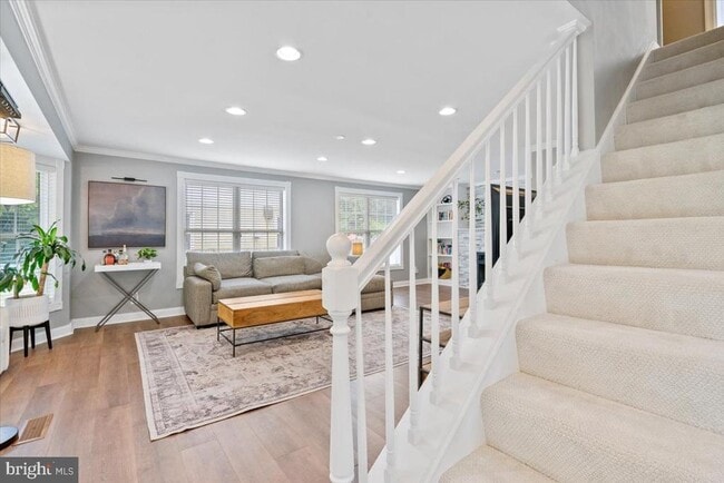 Foto del edificio - 2819 Summerfield Rd