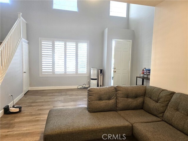 Building Photo - 16348 Creekside Pl