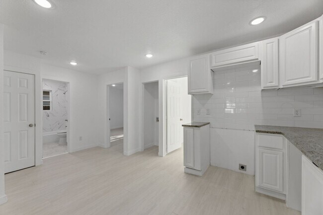 Foto del edificio - 3710 Sidney St