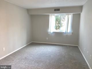 Building Photo - 1306 Valley Dr
