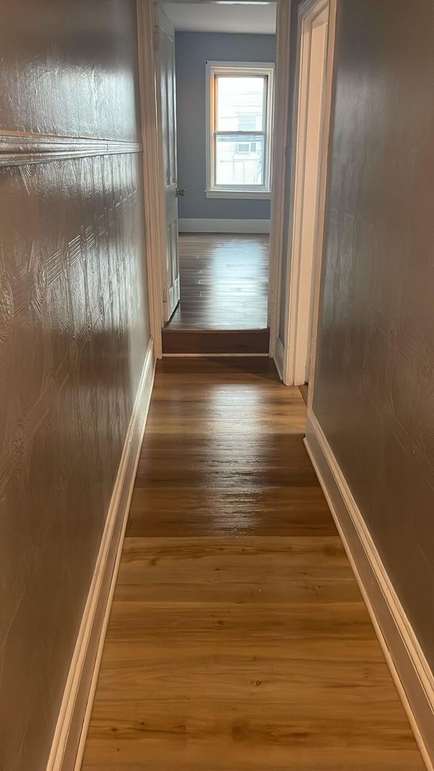 Foto del edificio - Spacious 1-Bedroom Unit with All-Inclusive Appliances!