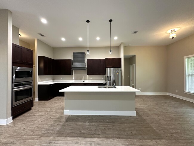 Building Photo - 2910 Chancery Ln