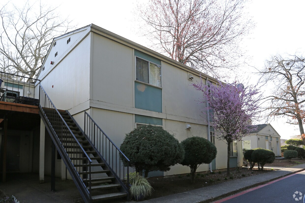 Foto del edificio - Sunnyside Village Apartments