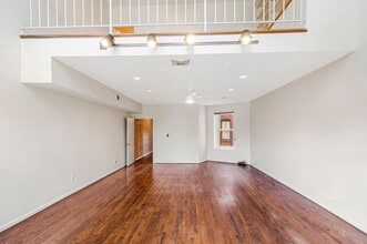 Building Photo - 127 11th St NE